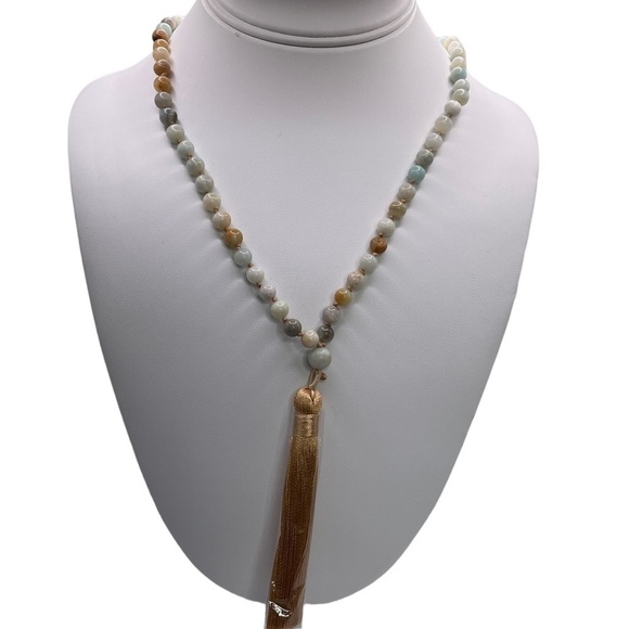 Kamresh faux pearl long necklace with tassel NWOT - Picture 1 of 4